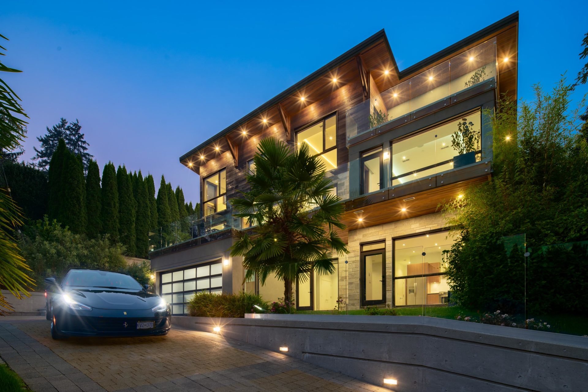 CONTEMPORARY ARCHITECTURAL HOME- 3175 Dickinson Crescent, West Vancouver